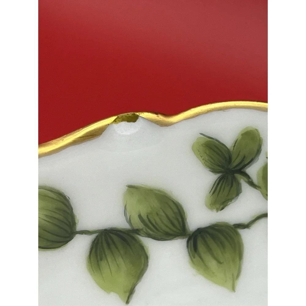 Antique T&V Limoges France Depose Green Vine w Rich Gold Rim Serving Bowl